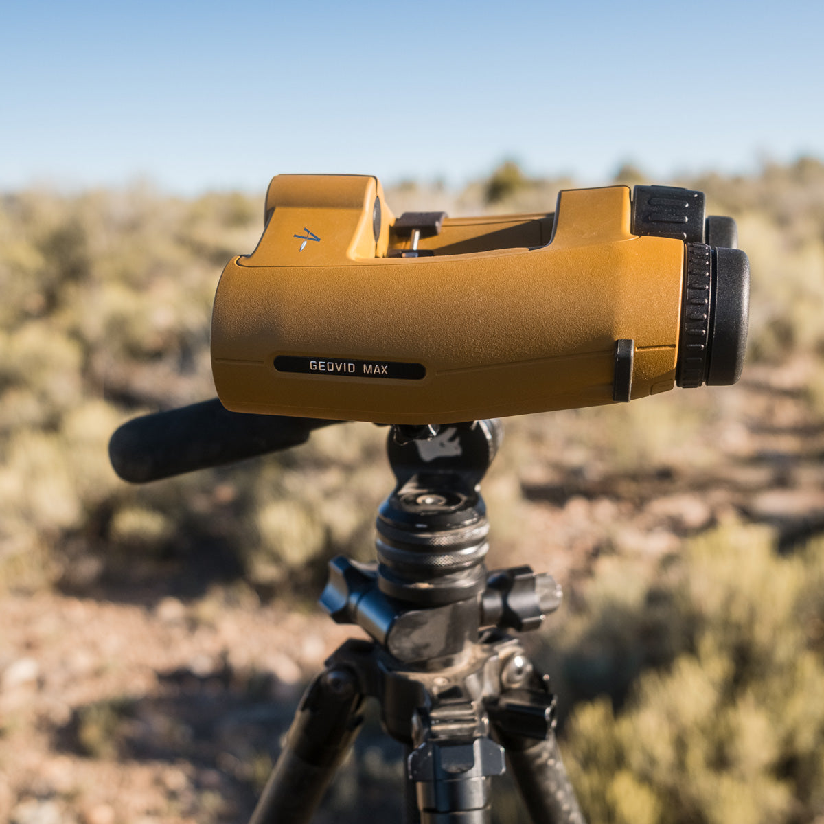 Leica 10x42 Geovid Max
