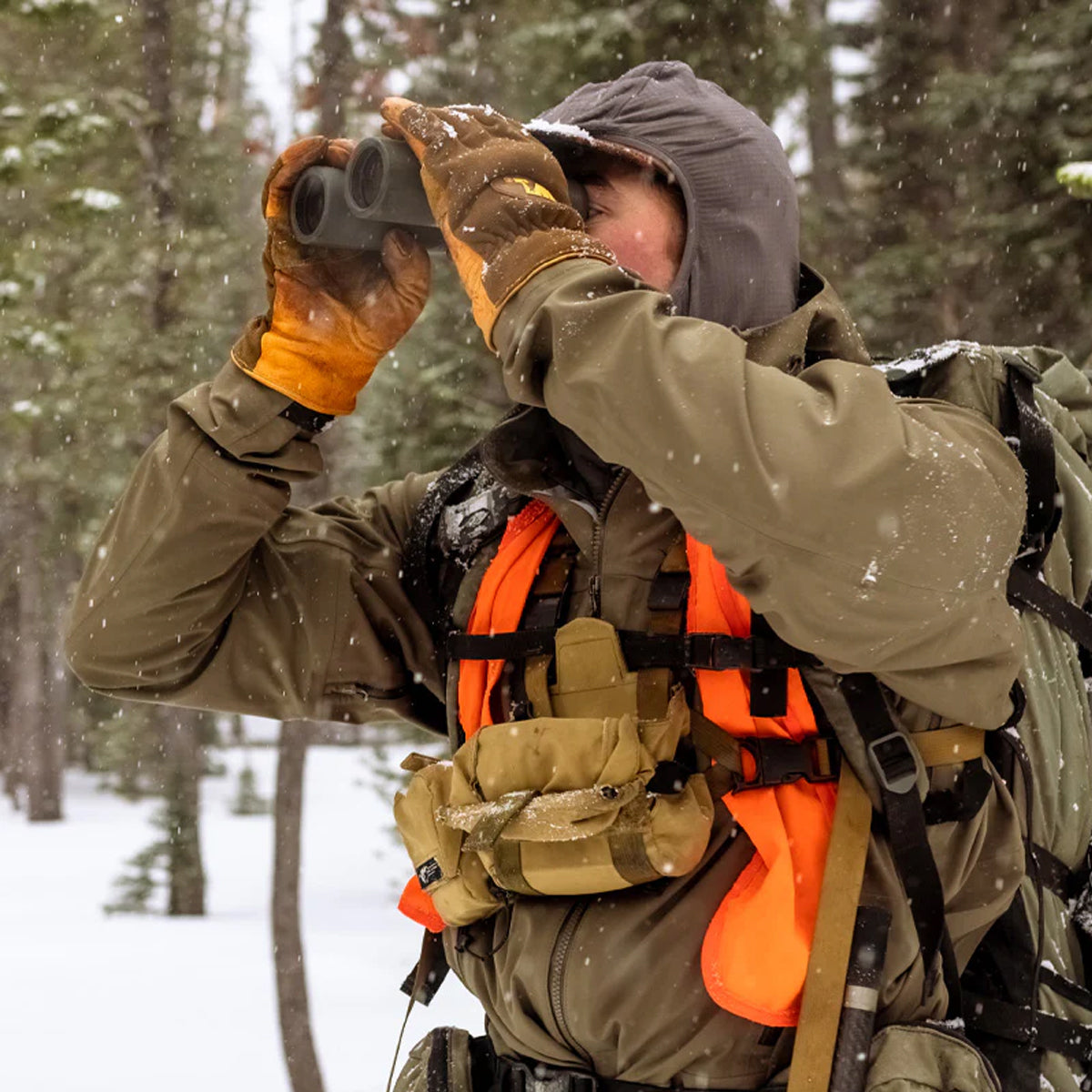 Stone Glacier M7 Jacket in Tarmac by GOHUNT | Stone Glacier - GOHUNT Shop