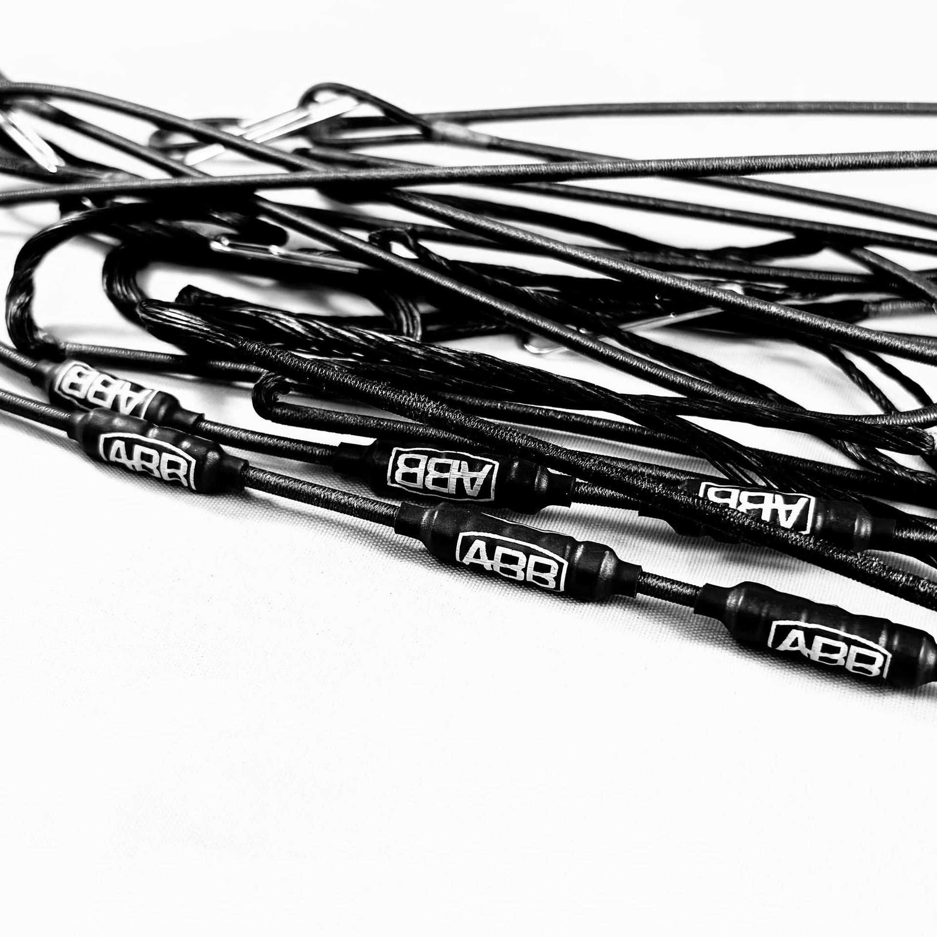 Fall Strings America's Best Bowstrings Platinum Black Strings | Shop at GOHUNT