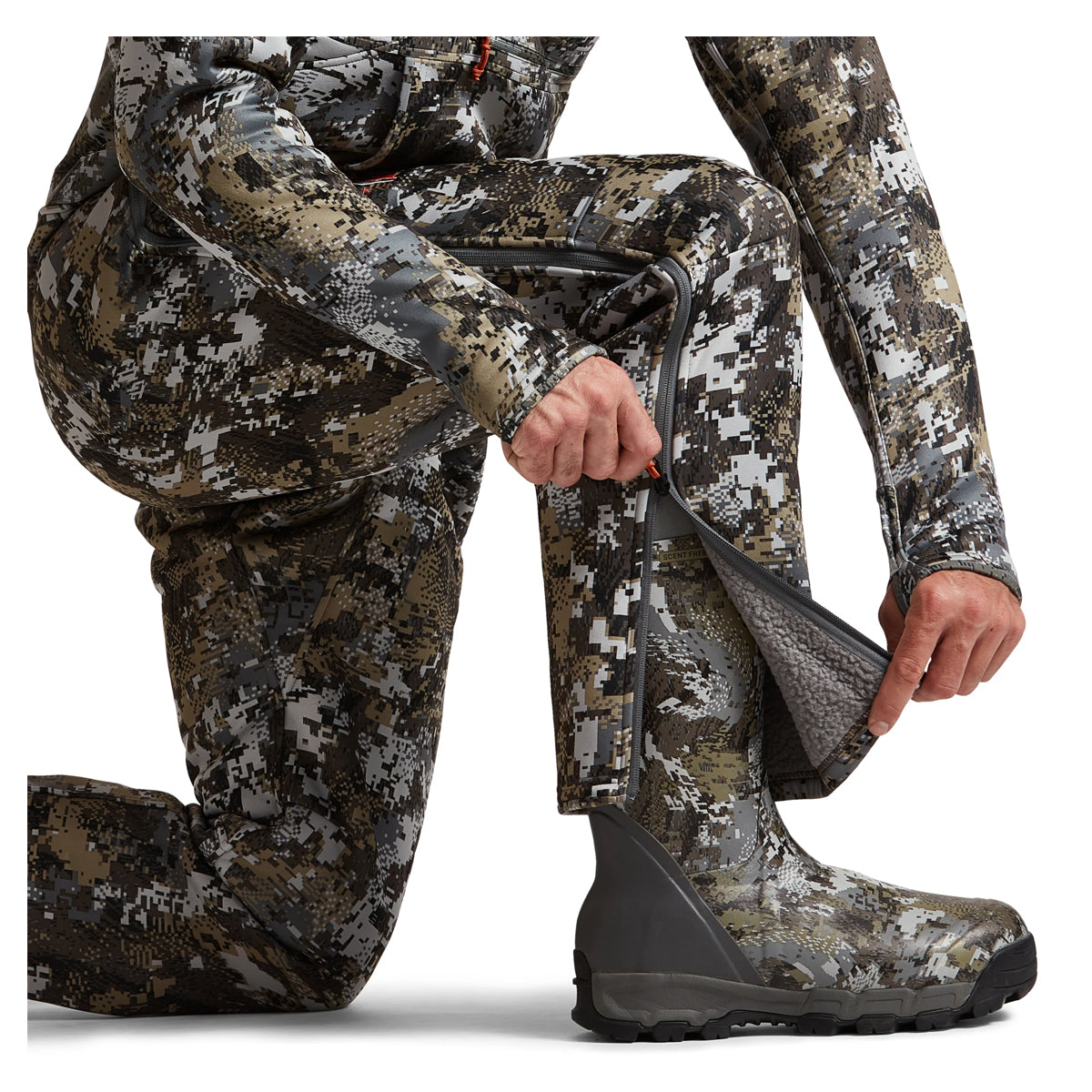 Sitka Traverse Bib in Optifade Elevated II by GOHUNT | Sitka - GOHUNT Shop